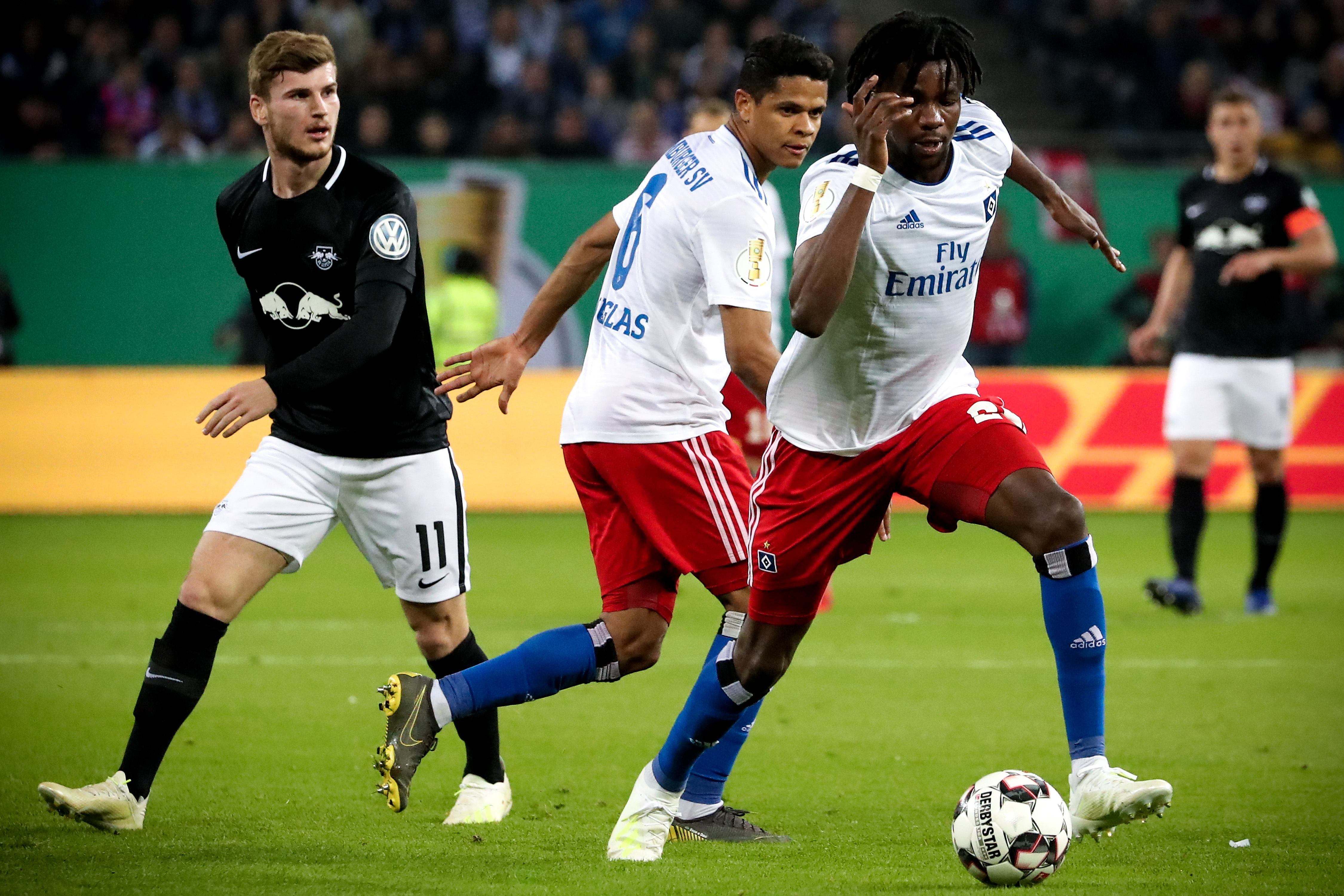 九游体育下载-从萨克拉门托国王围绕葡超官宣签约到风云突变拜仁慕尼黑赛前回应争议，里尔围绕德国杯止住颓势